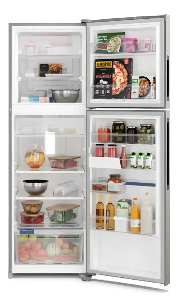 Electrolux IF46 Vale a Pena? If46 com alimentos organizados no interior.